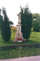 kapliczki i krzye - 13  ( Domecko, Cmentarna 30 )